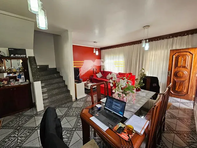 Sobrado com 208m² 3 quartos e 2 banheiros, à venda, no bairro Jardim Vila Formosa em São Paulo