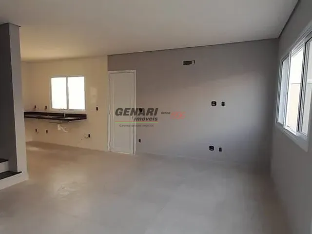 Sobrado com 140m² 3 quartos e 3 banheiros, à venda, no bairro Parque Residencial Indaiá em Indaiatuba