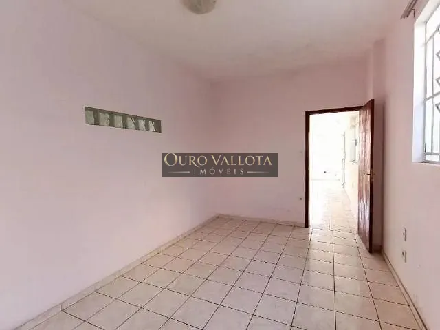 Sobrado com 199m² 3 quartos e 2 banheiros, à venda, no bairro Vila Bertioga em São Paulo