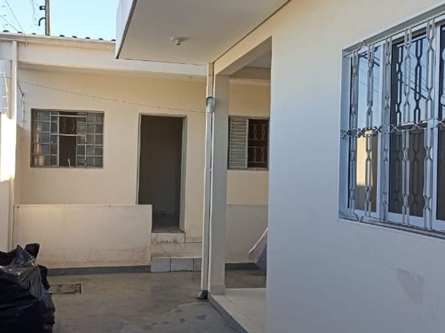 Foto do Sobrado - Sobrado com 3 dormitórios para alugar, 154 m² por R$ 1.300,00/mês - Campos de São José - São José dos Campos/SP | INDEPENDENCE NEGOCIOS IMOBILIARIOS LTDA
