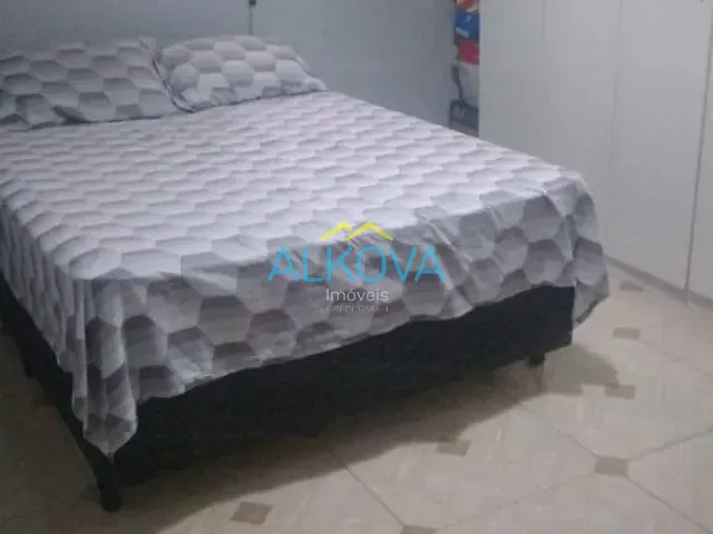 Sobrado com 125m² 2 quartos e 2 banheiros, à venda, no bairro Monte Castelo em São José dos Campos