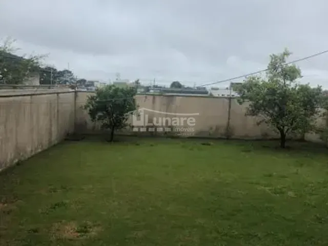Sobrado com 300m² 3 quartos e 3 banheiros, à venda, no bairro Vila Oliveira em Mogi das Cruzes
