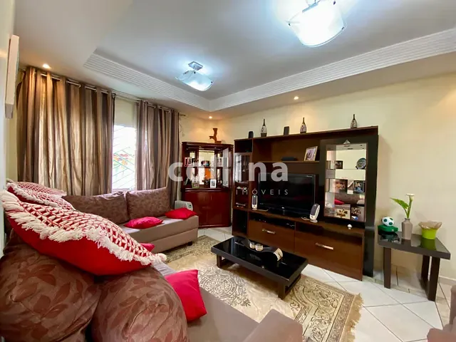 Sobrado com 184m² 3 quartos e 7 banheiros, à venda, no bairro Jardim das Flores em Osasco