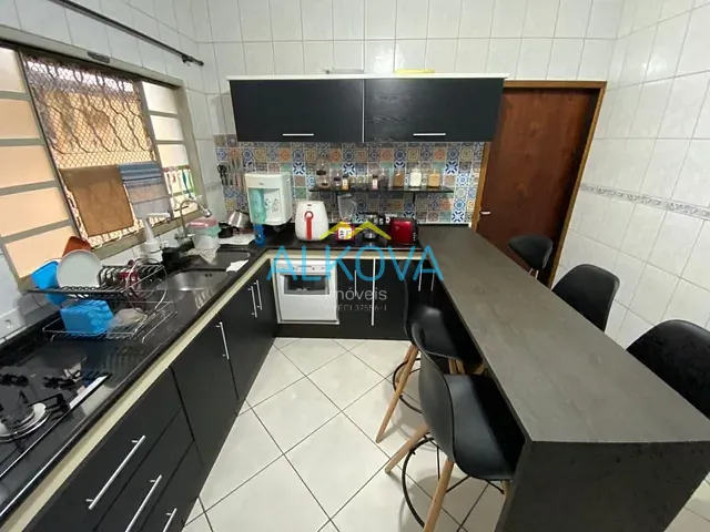 Sobrado com 150m² 3 quartos e 3 banheiros, à venda, no bairro Jardim Portugal em São José dos Campos