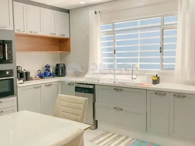Sobrado 5 quartos e 6 banheiros, à venda, no bairro Santa Teresinha em São Paulo