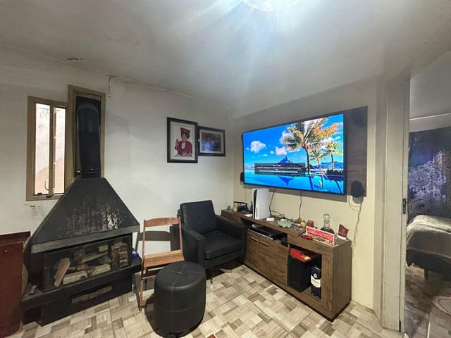Casa 2 quartos e 3 banheiros, à venda, no bairro Centro em Pelotas