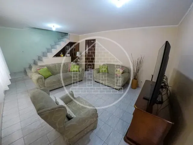 Sobrado com 300m² 3 quartos e 3 banheiros, à venda, no bairro Parque Brasil em São Paulo