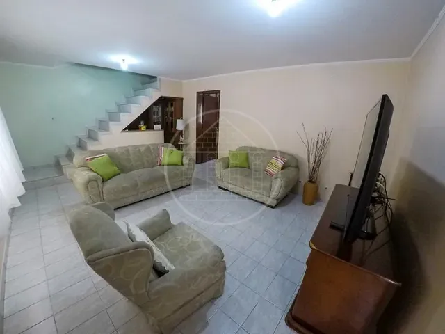 Sobrado com 300m² 3 quartos e 3 banheiros, à venda, no bairro Parque Brasil em São Paulo