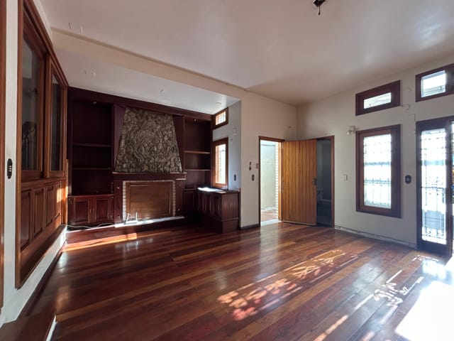 Casa com 367m² 3 quartos e 4 banheiros, à venda, no bairro Areal em Pelotas
