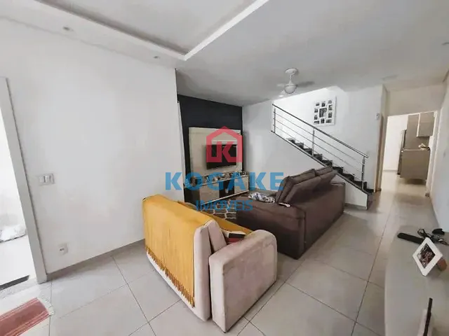 Sobrado com 150m² 3 quartos e 2 banheiros, à venda, no bairro Jardim América em São José dos Campos