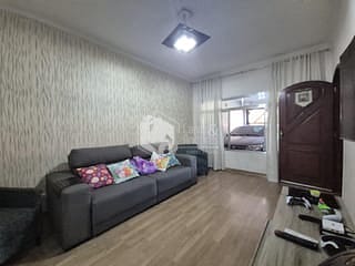 Foto do Sobrado-Sobrado para venda em Vila Tolstoi com 2 quartos, sendo 1 suíte, 180m²