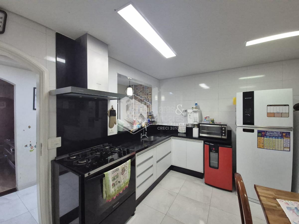 Sobrado, 2 quartos, 180 m² - Foto 1