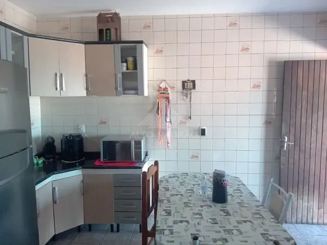 Sobrado com 168m² 3 quartos e 2 banheiros, à venda, no bairro Jardim Itapark Velho em Mauá