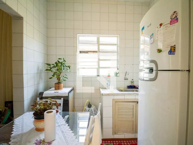 Sobrado com 400m² 4 quartos e 3 banheiros, à venda, no bairro Vila Brasilina em São Paulo