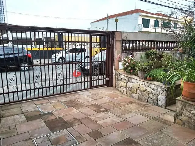 Sobrado com 270m² 4 quartos e 1 banheiro, para alugar, no bairro Campestre em Santo André