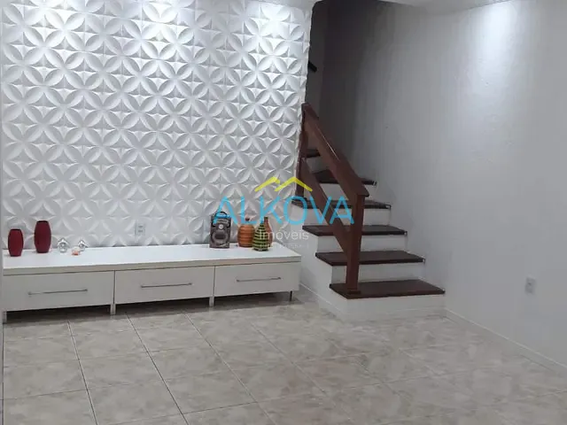 Sobrado com 125m² 2 quartos e 2 banheiros, à venda, no bairro Conjunto Residencial Dom Pedro I em São José dos Campos