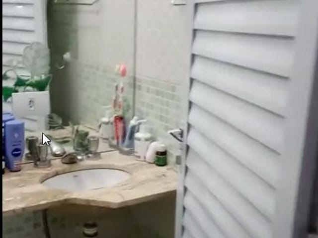 Sobrado com 140m² 3 quartos e 3 banheiros, à venda, no bairro Jardim Sandra em Cotia