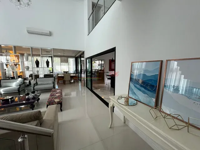 Sobrado com 686m² 5 quartos e 8 banheiros, à venda, no bairro Jardim Santa Rita em Indaiatuba