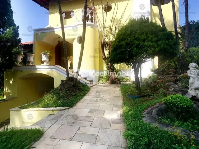 Sobrado com 500m² 4 quartos e 5 banheiros, à venda, no bairro Suíssa em Ribeirão Pires
