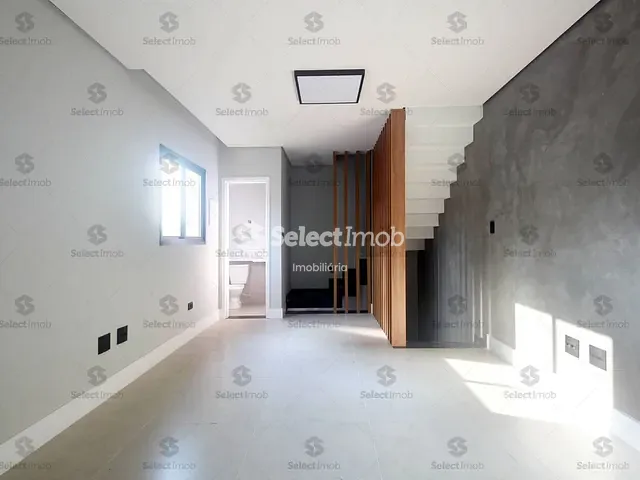 Sobrado com 78m² 2 quartos e 2 banheiros, à venda, no bairro Vila Alzira em Santo André
