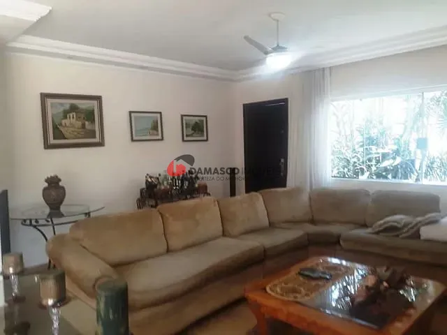 Sobrado com 300m² 3 quartos e 3 banheiros, à venda, no bairro Olímpico em São Caetano do Sul