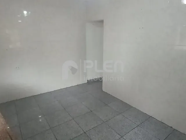 Sobrado 3 quartos e 2 banheiros, à venda, no bairro Vila Maria Alta em São Paulo