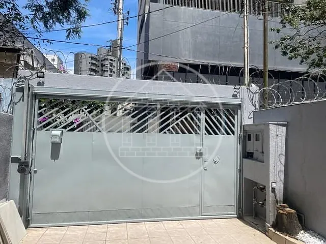 Sobrado com 190m² 2 quartos e 2 banheiros, à venda, no bairro Vila Santa Catarina em São Paulo