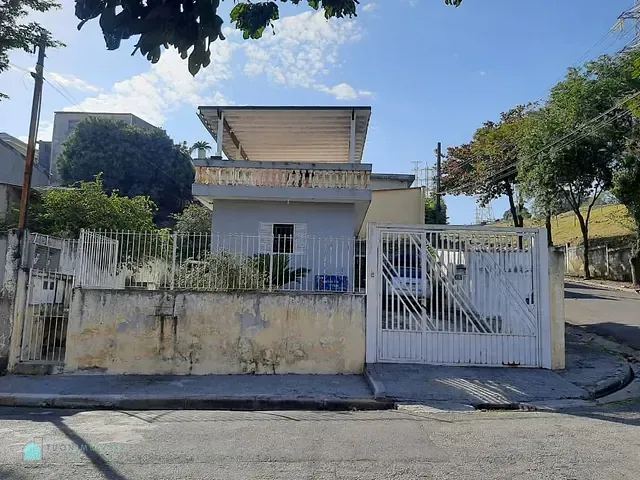 Sobrado com 300m² 4 quartos e 5 banheiros, à venda, no bairro Vila Bonilha em São Paulo