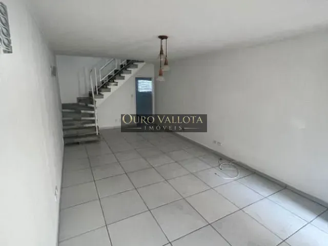 Sobrado com 145m² 3 quartos e 2 banheiros, à venda, no bairro Vila Gomes Cardim em São Paulo