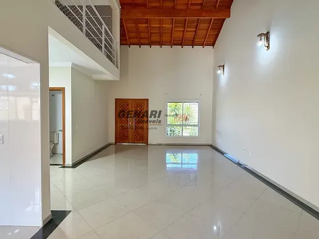 Sobrado com 300m² 3 quartos e 5 banheiros, à venda, no bairro Jardim Portal de Itaici em Indaiatuba