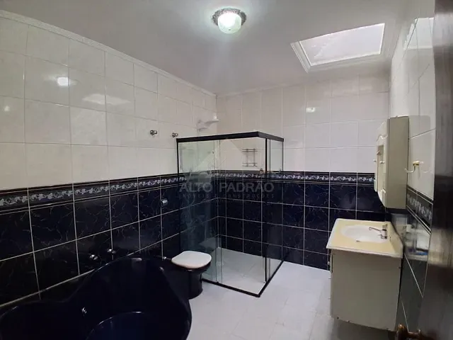 Sobrado com 166m² 3 quartos e 2 banheiros, à venda, no bairro Jardim Pilar em Mauá