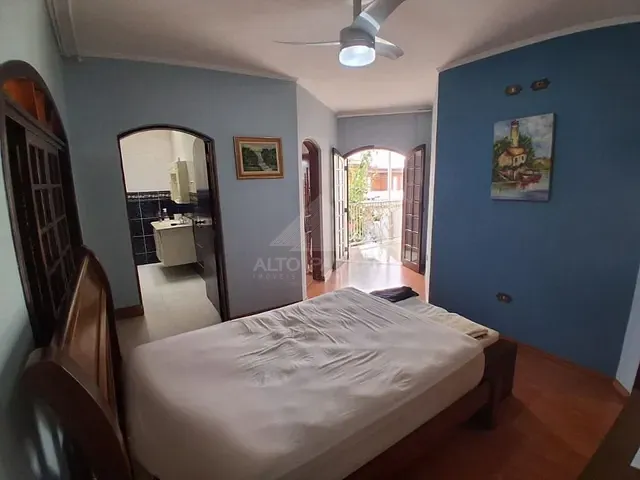 Sobrado com 166m² 3 quartos e 2 banheiros, à venda, no bairro Jardim Pilar em Mauá