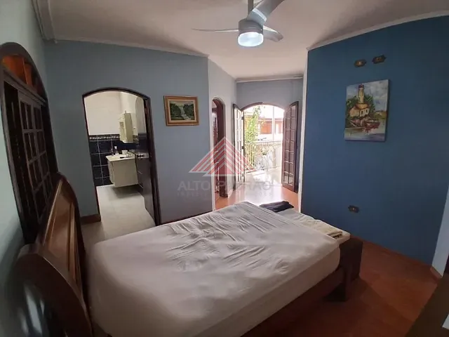 Sobrado com 166m² 3 quartos e 2 banheiros, à venda, no bairro Jardim Pilar em Mauá