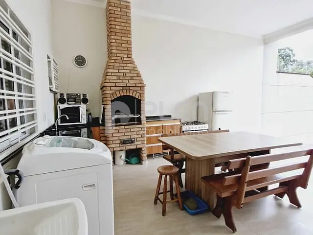 Sobrado 5 quartos e 5 banheiros, à venda, no bairro Jardim Leonor Mendes de Barros em São Paulo