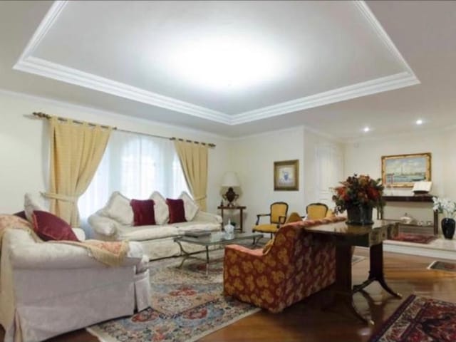 Sobrado com 568m² 6 quartos e 8 banheiros, à venda, no bairro Jardim São Bento em São Paulo