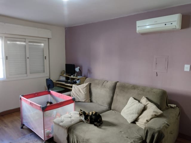 Casa com 132m² 3 quartos e 2 banheiros, à venda, no bairro Centro em Pelotas