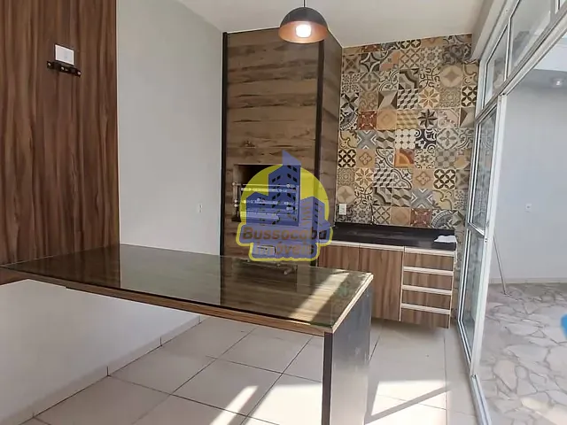 Sobrado com 176m² 3 quartos e 4 banheiros, à venda, no bairro Bela Vista em Osasco