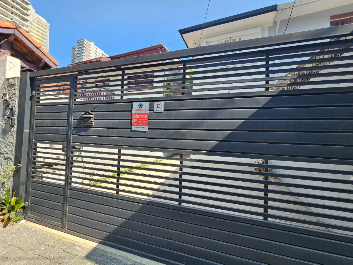 Sobrado para venda em Jardim das Acácias com 2 quartos, 100m²