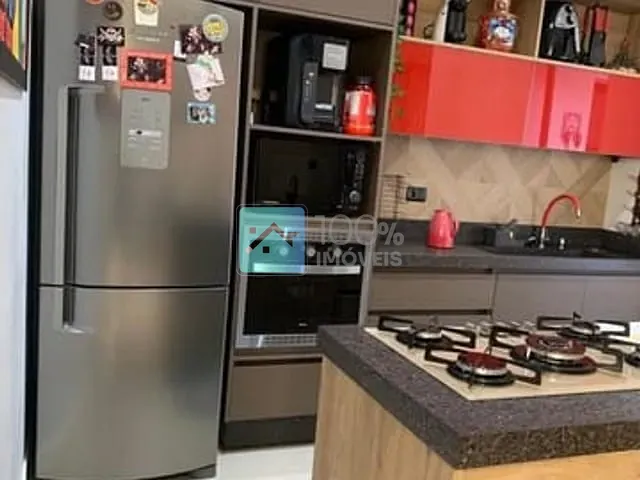 Sobrado com 255m² 3 quartos e 4 banheiros, à venda, no bairro Bandeira Branca em Jacareí