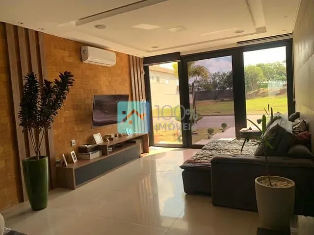 Sobrado com 255m² 3 quartos e 4 banheiros, à venda, no bairro Bandeira Branca em Jacareí