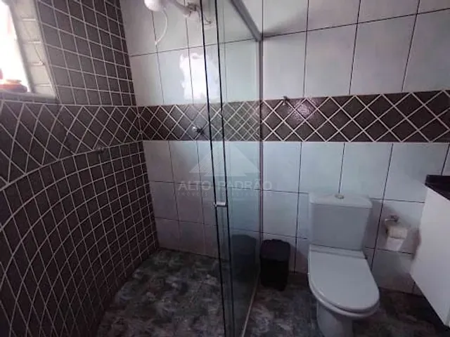 Sobrado com 225m² 3 quartos e 3 banheiros, à venda, no bairro Vila Ana Maria em Mauá
