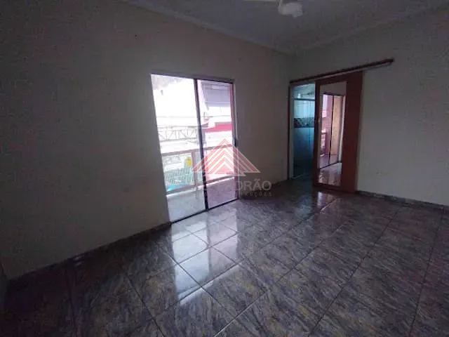 Sobrado com 225m² 3 quartos e 3 banheiros, à venda, no bairro Vila Ana Maria em Mauá