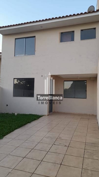 Sobrado à venda com 3 quartos, 83m² - Foto 1