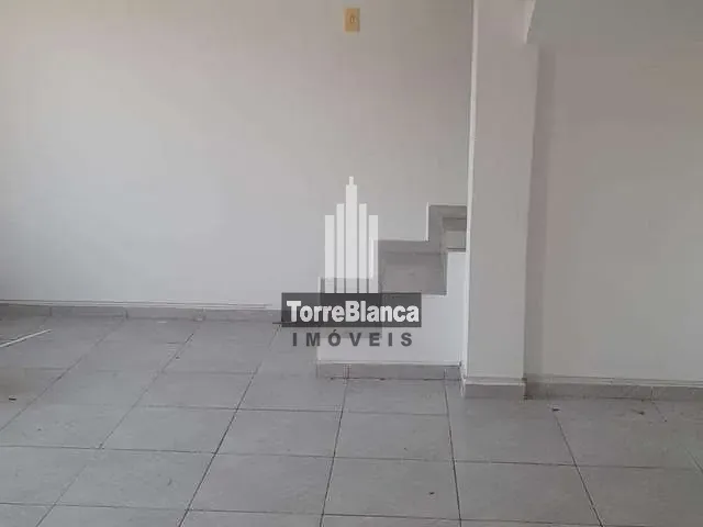Sobrado com 84m² 3 quartos e 2 banheiros, à venda, no bairro Estrela em Ponta Grossa