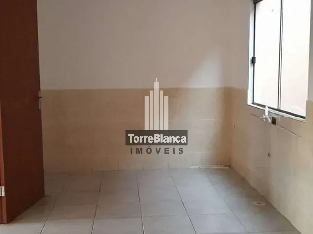 Sobrado com 84m² 3 quartos e 2 banheiros, à venda, no bairro Estrela em Ponta Grossa