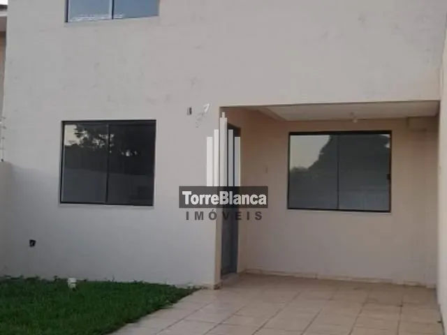Sobrado com 84m² 3 quartos e 2 banheiros, à venda, no bairro Estrela em Ponta Grossa
