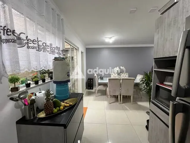 Sobrado com 97m² 3 quartos e 3 banheiros, à venda, no bairro Colônia Dona Luíza em Ponta Grossa