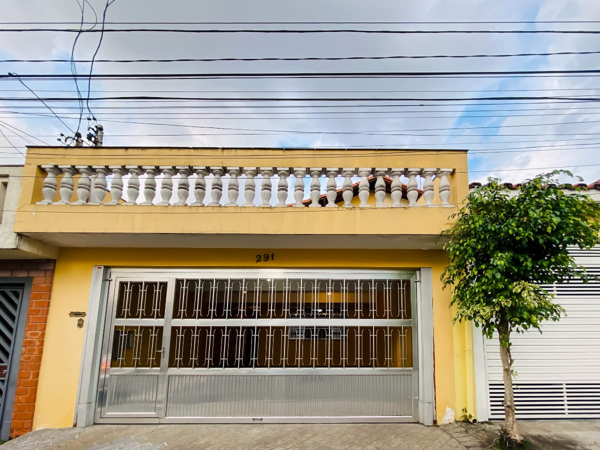 Foto do Sobrado-Sobrado para venda em Vila Marari com 3 quartos, sendo 1 suíte, 160m²
