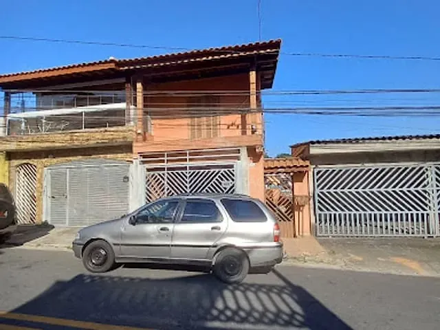 Sobrado com 125m² 6 quartos e 5 banheiros, à venda, no bairro Vila Falchi em Mauá