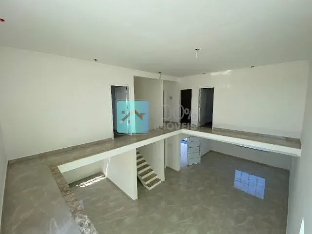 Sobrado com 300m² 3 quartos e 4 banheiros, à venda, no bairro Condomínio Terras do Vale em Não informado